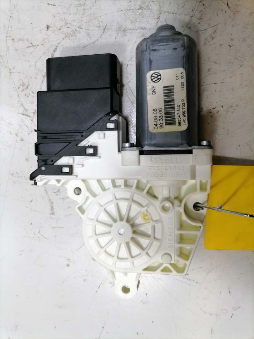 VW Golf 5 original Fensterhebermotor hinten links Bj.2007 VW Golf 5 original Fensterhebermotor hinten links Bj.2007